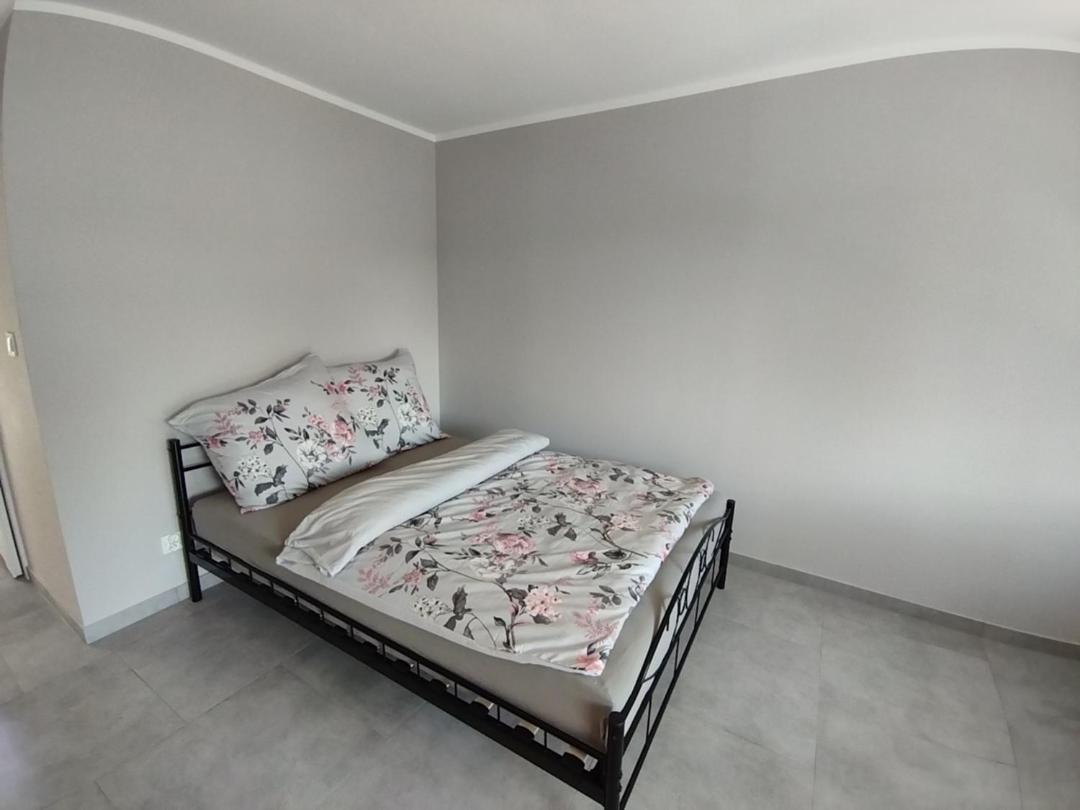 Apartamenty Przy Jeziorze Dlugie  المظهر الخارجي الصورة